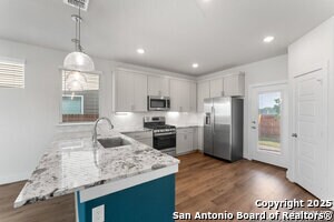 9607 Stillwater Pass in San Antonio, TX - Building Photo