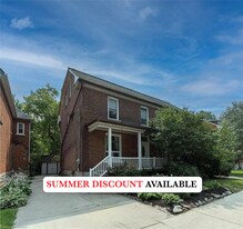 417 Albert St in Kingston, ON - Building Photo