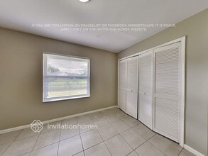 8279 Coconut Blvd in West Palm Beach, FL - Foto de edificio - Building Photo