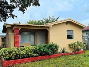 1814 Washington St in Hollywood, FL - Building Photo - Building Photo