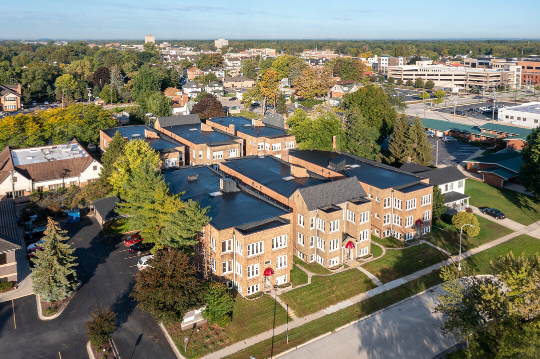 Dearborn Apartments in Dearborn, MI - Building Photo