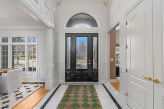 16646 Brooklane Blvd in Northville, MI - Building Photo - Building Photo