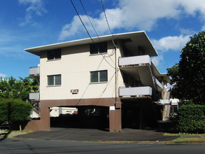 1534 Alexander St in Honolulu, HI - Building Photo - Building Photo