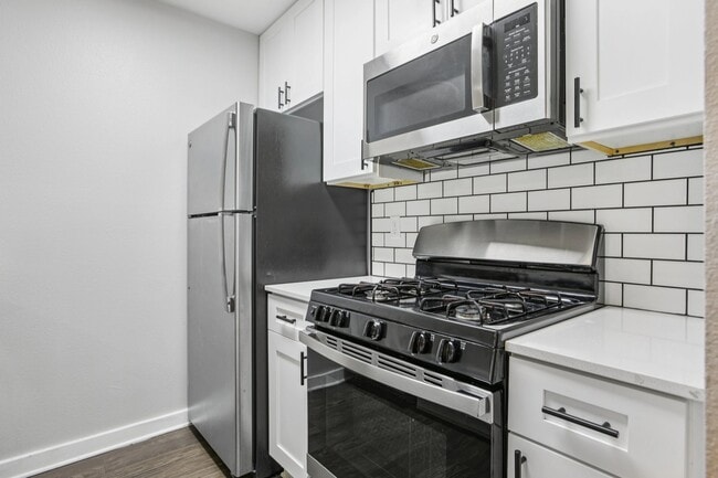 City View at Mueller in Austin, TX - Building Photo - Building Photo