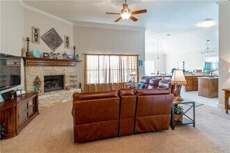 225 Glenview Dr in Aubrey, TX - Building Photo - Building Photo