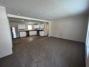 266 Spruce in Highland, MI - Building Photo - Building Photo