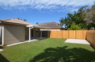 27001 SW 134th Pl in Homestead, FL - Building Photo