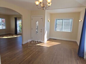 1141 Marin Ave in Albany, CA - Building Photo - Building Photo