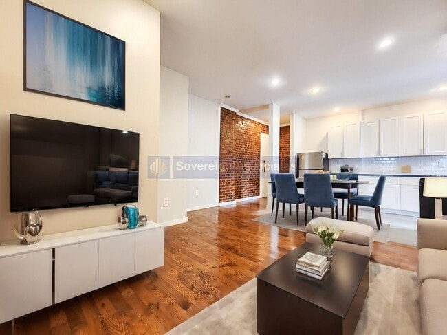 117 Post Ave, Unit 3H