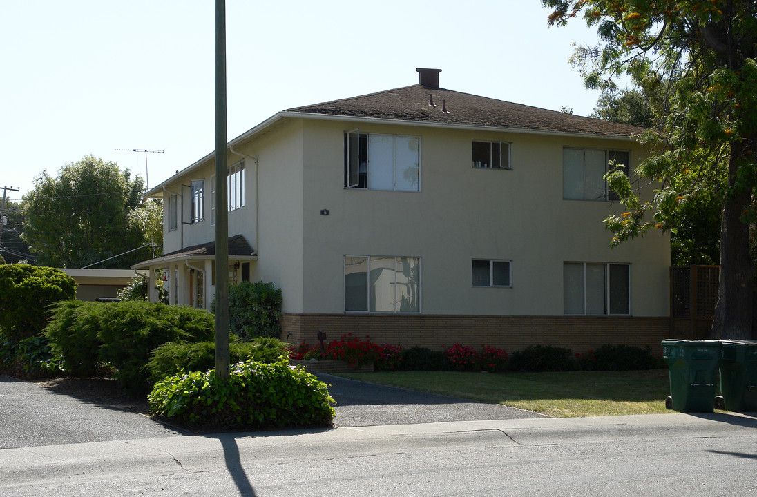 16 Kent Pl in Menlo Park, CA - Building Photo