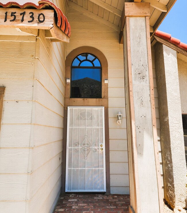 15730 Half Moon Dr in Lake Elsinore, CA - Building Photo - Building Photo