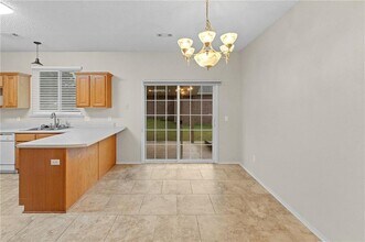 1552 S Tally Ho Dr in Fayetteville, AR - Building Photo - Building Photo