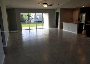 414 NW 23rd Terrace in Cape Coral, FL - Building Photo - Building Photo