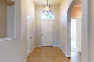 8718 Sunrise Canter Dr in Tomball, TX - Building Photo - Building Photo