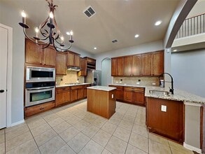 229 Carrington Ln in Lewisville, TX - Building Photo - Building Photo