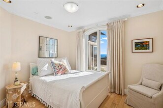 325 Camden Pl in Laguna Beach, CA - Building Photo - Building Photo