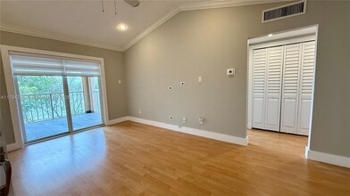 15330 SW 106th Terrace in Miami, FL - Building Photo - Building Photo