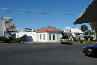 Bonanza Apartments in Las Vegas, NV - Building Photo - Building Photo