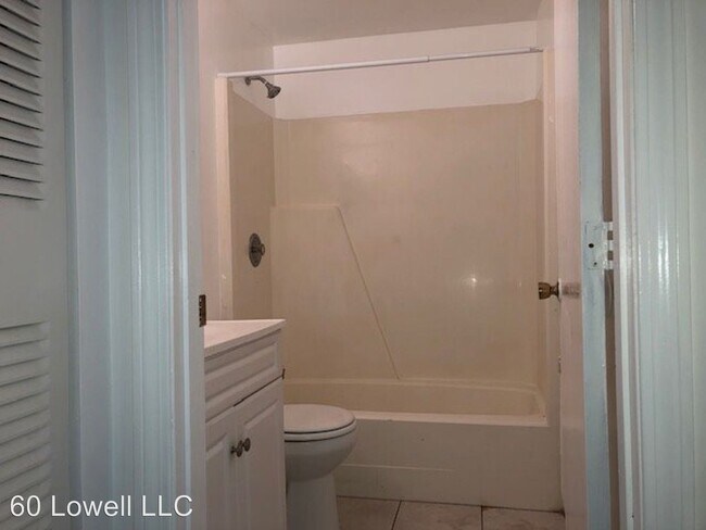 169 Aiken Ave in Lowell, MA - Building Photo - Building Photo