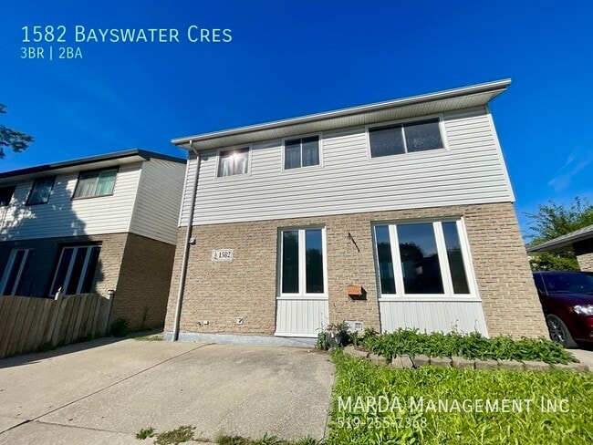 property at 1582 Bayswater Crescent