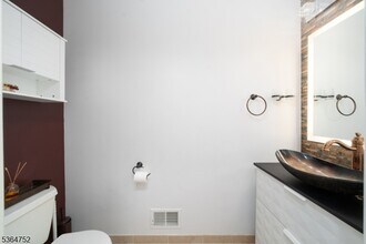593 Hartford Dr in Nutley, NJ - Building Photo - Building Photo
