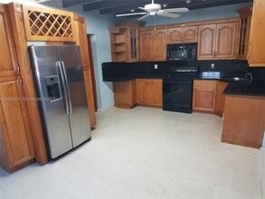 2828 SW 3rd St in Miami, FL - Building Photo - Building Photo