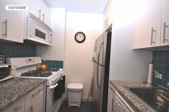 100 Atlantic Ave in Brooklyn, NY - Building Photo - Building Photo