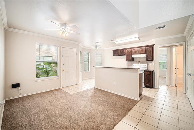 538 Mast Ct in Crowley, TX - Building Photo - Building Photo