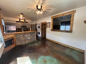 6232-6233 Three Needles Ln in Lolo, MT - Building Photo - Building Photo
