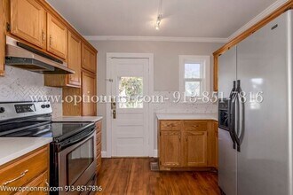 412 E 71st Terrace in Kansas City, MO - Building Photo - Building Photo