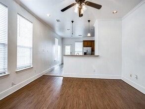 480 Pecan Hollow St in Garrett, TX - Building Photo - Building Photo