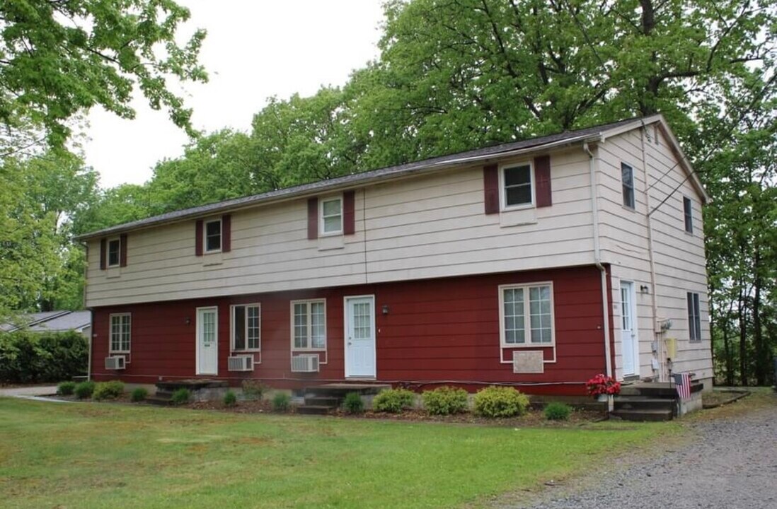 9550 Struthers Rd, Unit 9552 in New Middletown, OH - Building Photo