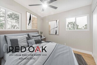 1909 Buckingham Rd in Los Angeles, CA - Building Photo - Building Photo