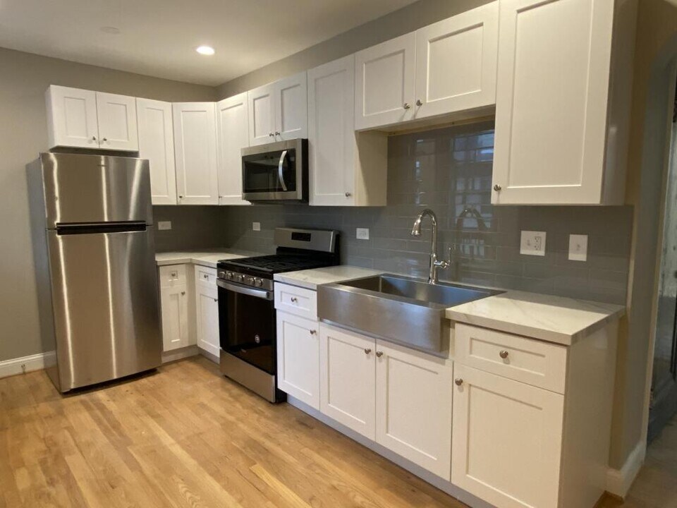 6133 S Homan Ave-Unit -3359-1 in Chicago, IL - Building Photo