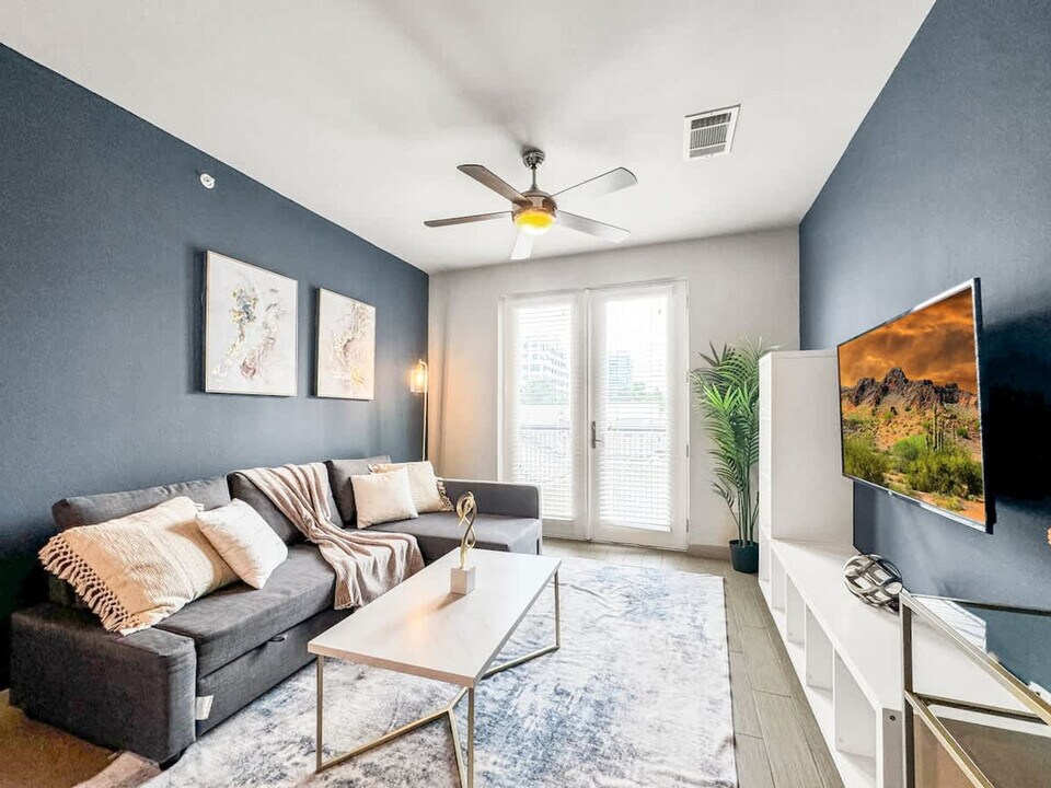 3021 Routh St in Dallas, TX - Building Photo