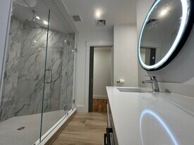 452 Centre St, Unit 2 in Boston, MA - Building Photo