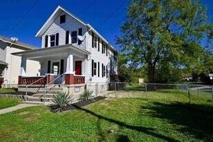 1808 Oakland Ave in Covington, KY - Building Photo