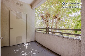 3221 Carter Ave in Marina Del Rey, CA - Building Photo - Building Photo