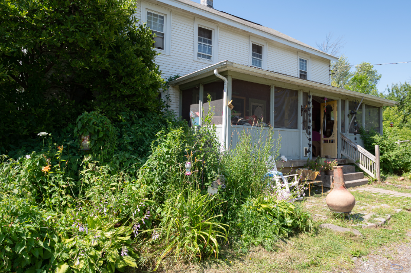 8458 Lewis Point Rd in Canastota, NY - Building Photo