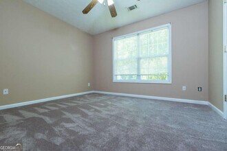 445 Hawk Rd in Newnan, GA - Building Photo - Building Photo