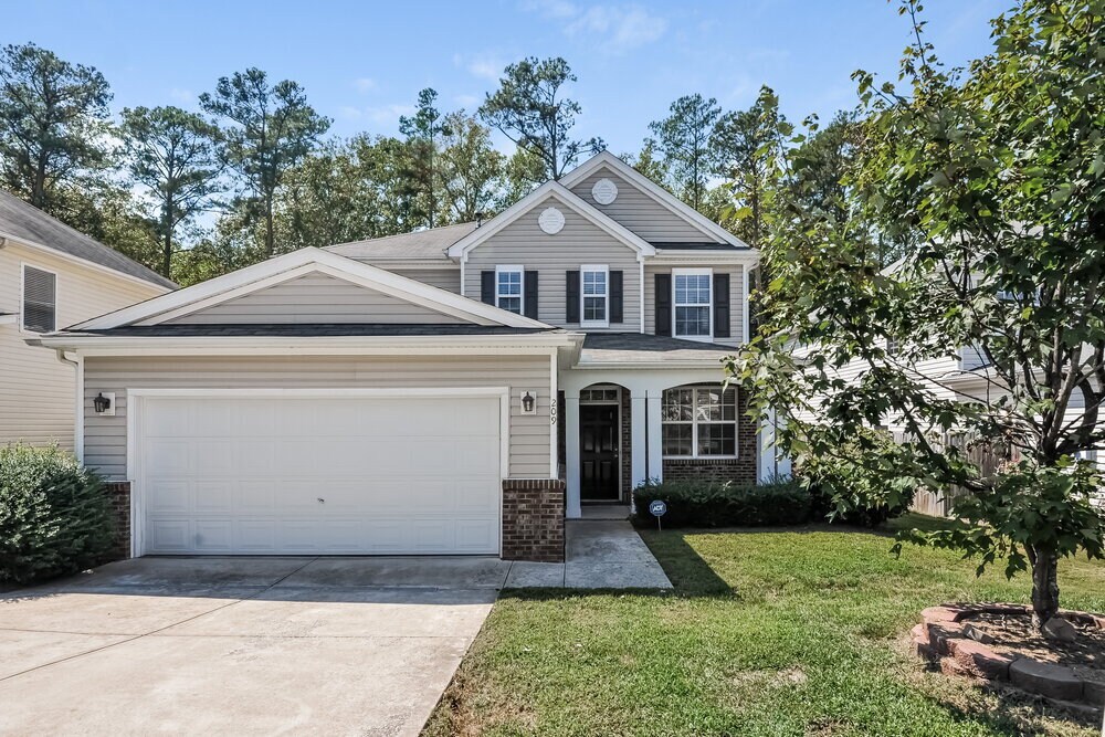 209 Georgetowne Dr in Clayton, NC - Building Photo