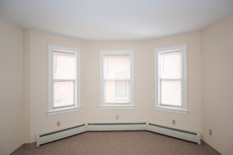 Ribbon Row in Hartford, CT - Foto de edificio - Building Photo