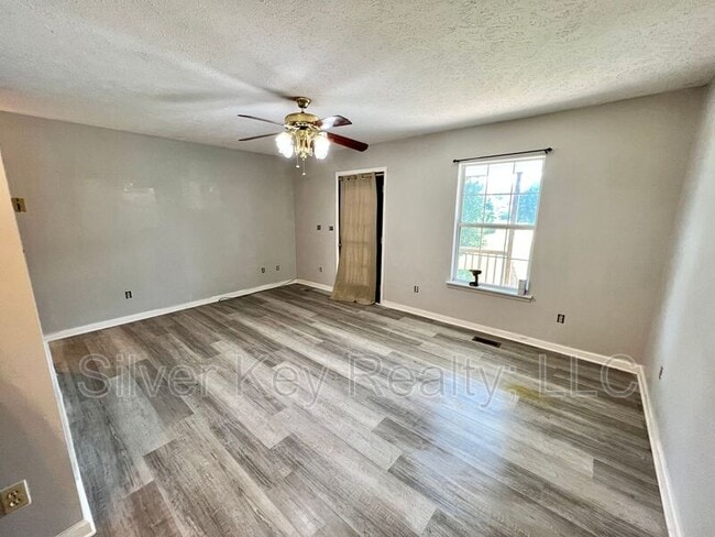 210 Chota Vw in Vonore, TN - Building Photo - Building Photo