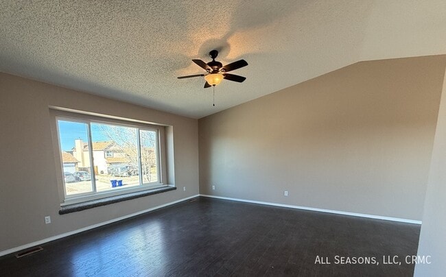 971 Daffodil St in Fountain, CO - Building Photo - Building Photo