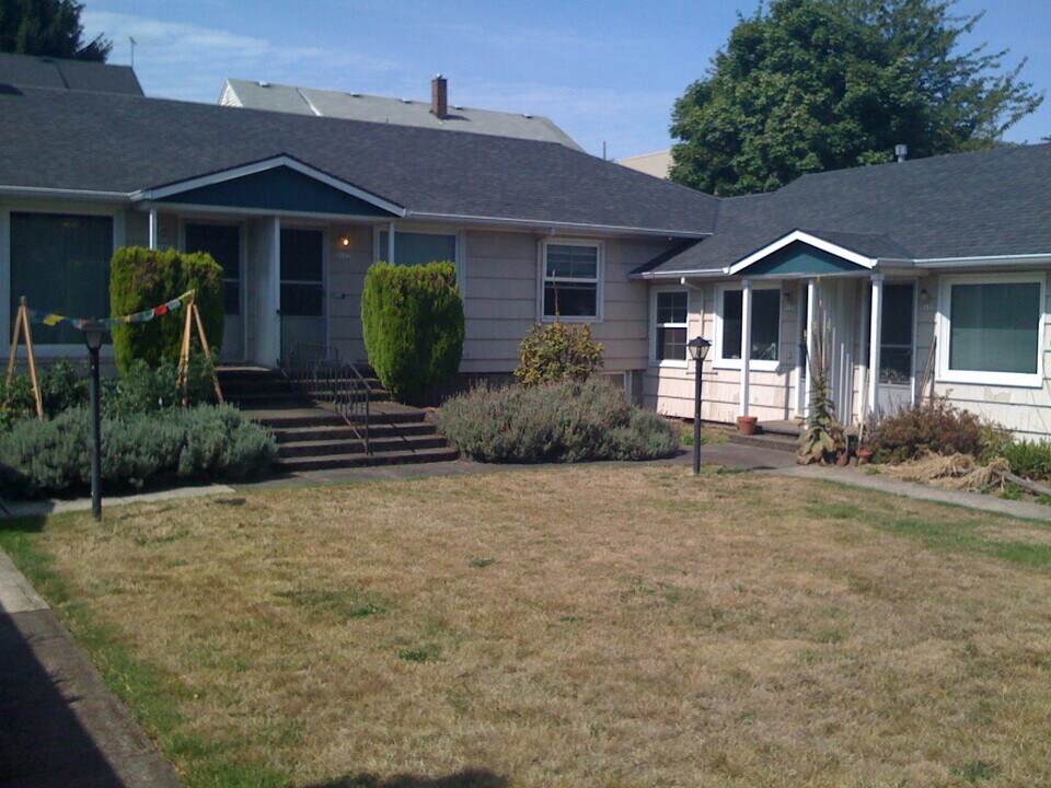 5131-5147 SE 17th Ave-Unit -16171f7e-f07f-11e9-b9a7-02786db7504a in Portland, OR - Building Photo
