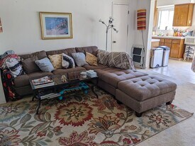 717 Strand St, Unit 8 in Santa Monica, CA - Building Photo