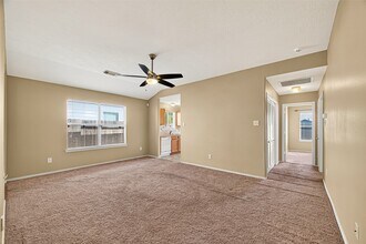 14235 Stone Cottage Ln in Houston, TX - Building Photo - Building Photo