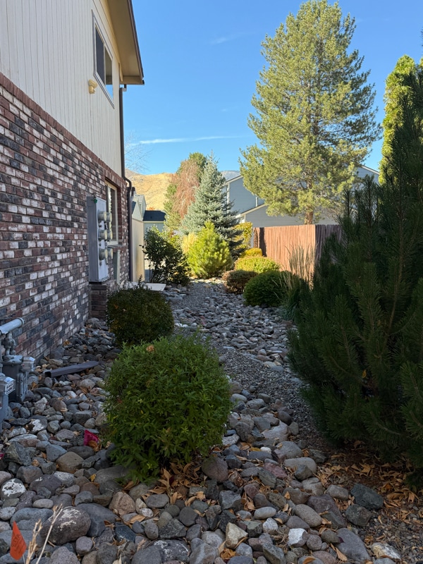 850 Travis Dr in Carson City, NV - Building Photo - Building Photo