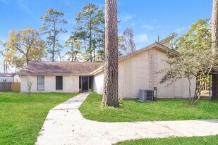 2127 Round Wind Trail in Crosby, TX - Building Photo