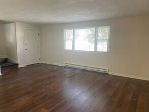 19 Guild Rd in Needham, MA - Building Photo - Building Photo